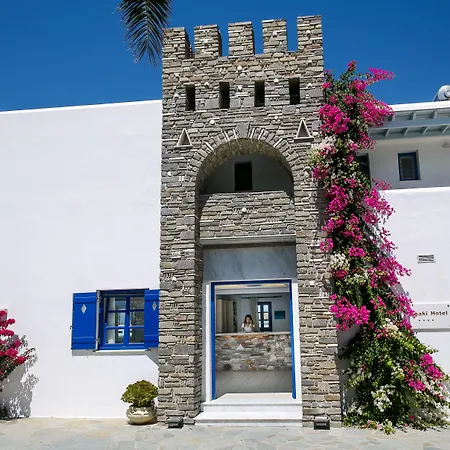 Pyrgaki 4* パロス島